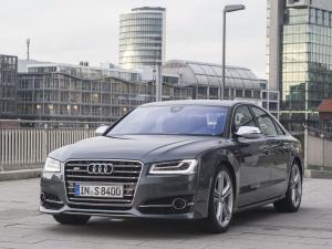 Audi S8 2013 года  (WW)